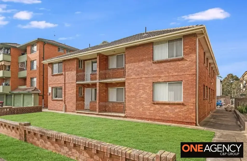 WALKING DISTANCE TO LIVERPOOL CBD