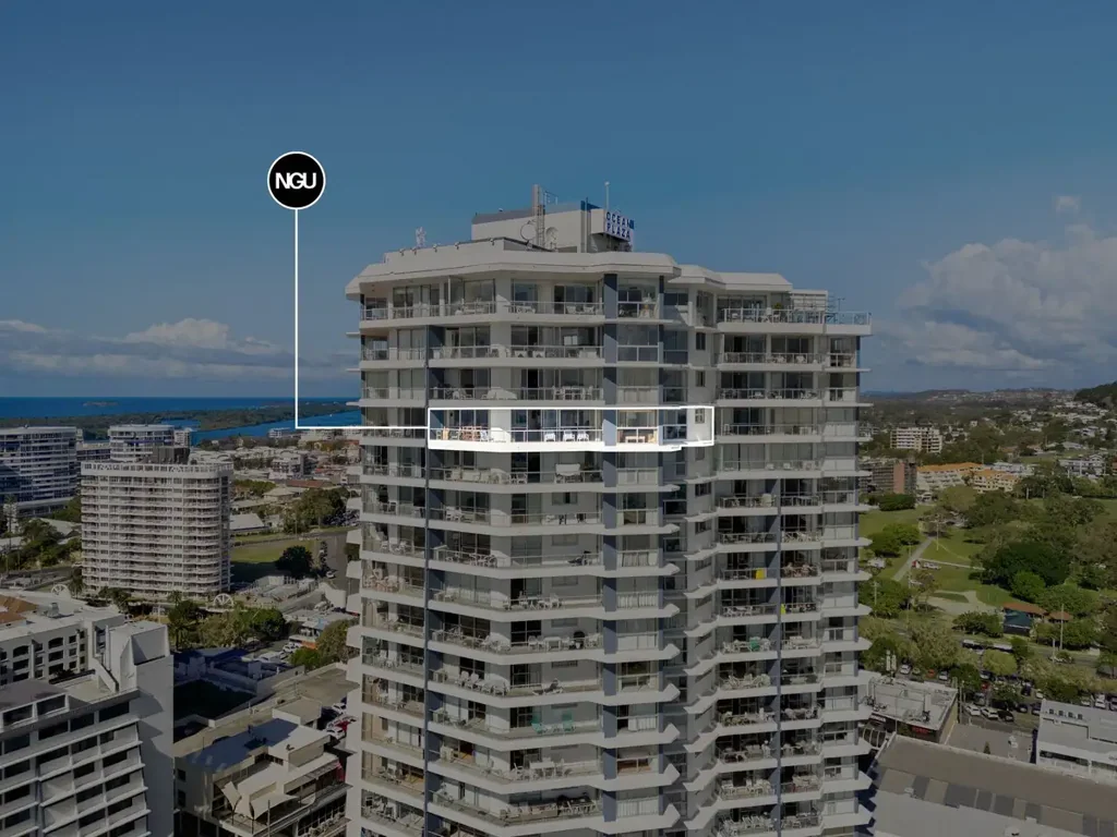 Coolangatta 3房  North-East Corner Luxury with Iconic Ocean Views