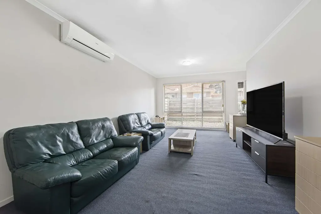 2/103 Pasley Street, Sunbury, VIC 3429
