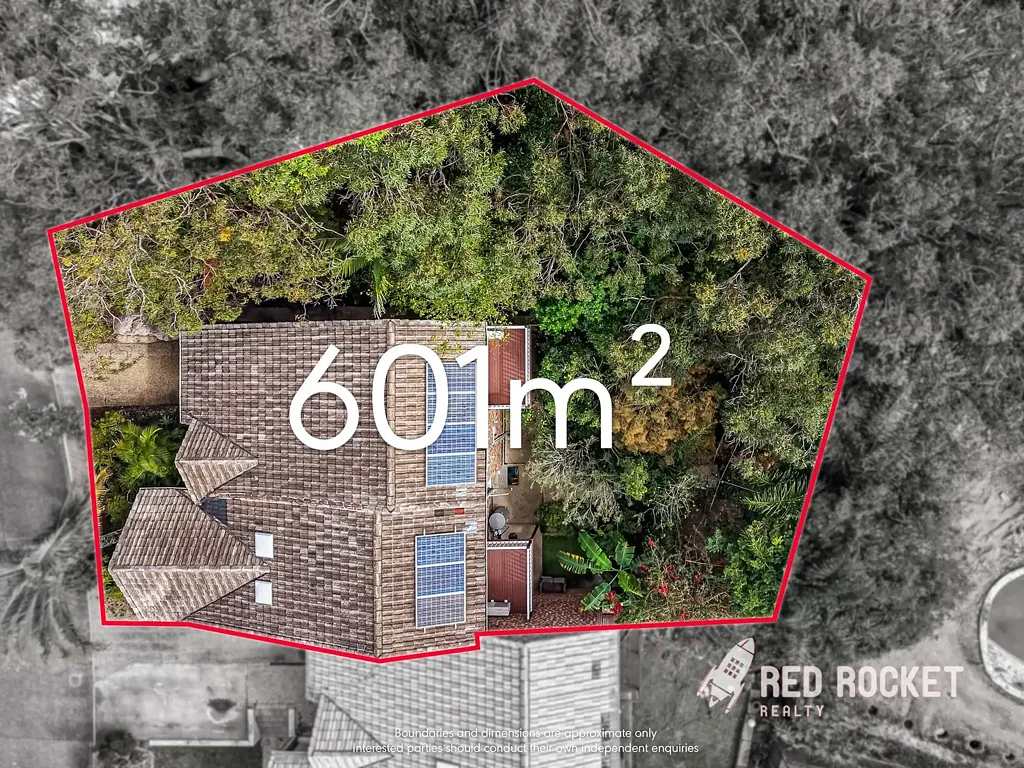 Rochedale South 3房 601平方米稀有建筑复式住宅，被大自然环绕 A Rare Architectural Duplex Surrounded by Nature on 601sqm