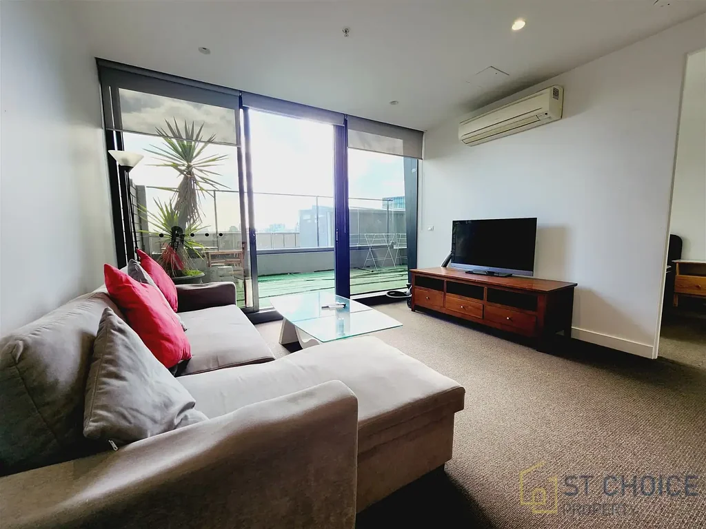 Fully furnished 2 bedroom Docklands Apartment