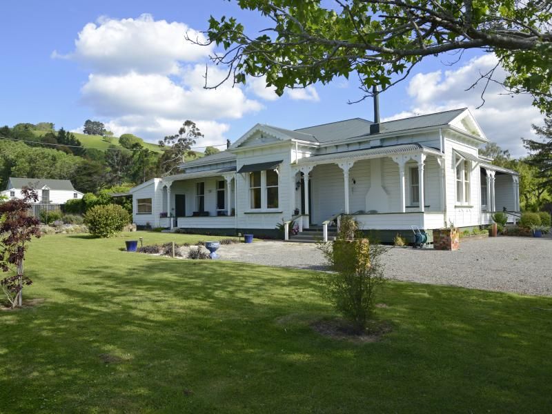 Longbush Road, Longbush, Carterton, 4 rūma, 2 rūma horoi