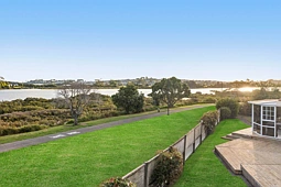 52 Settlers Grove, Orewa