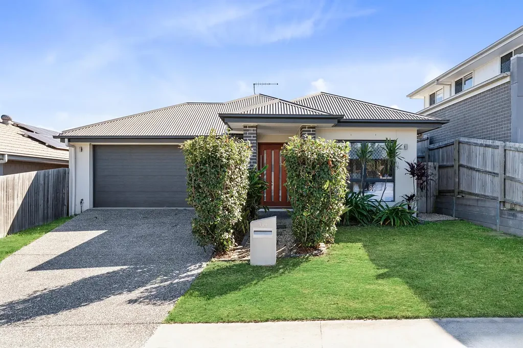 363 Providence Parade, South Ripley, QLD 4306