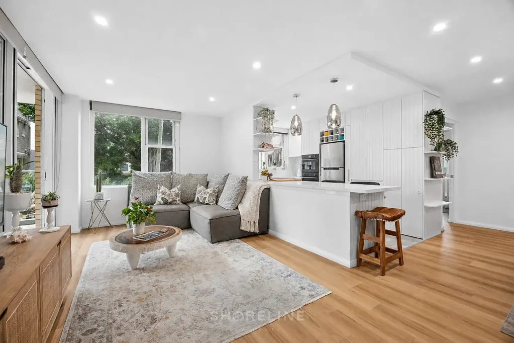 Manly 2 Bedroom Flawless Harbourside Living With Manly Cove Outlook