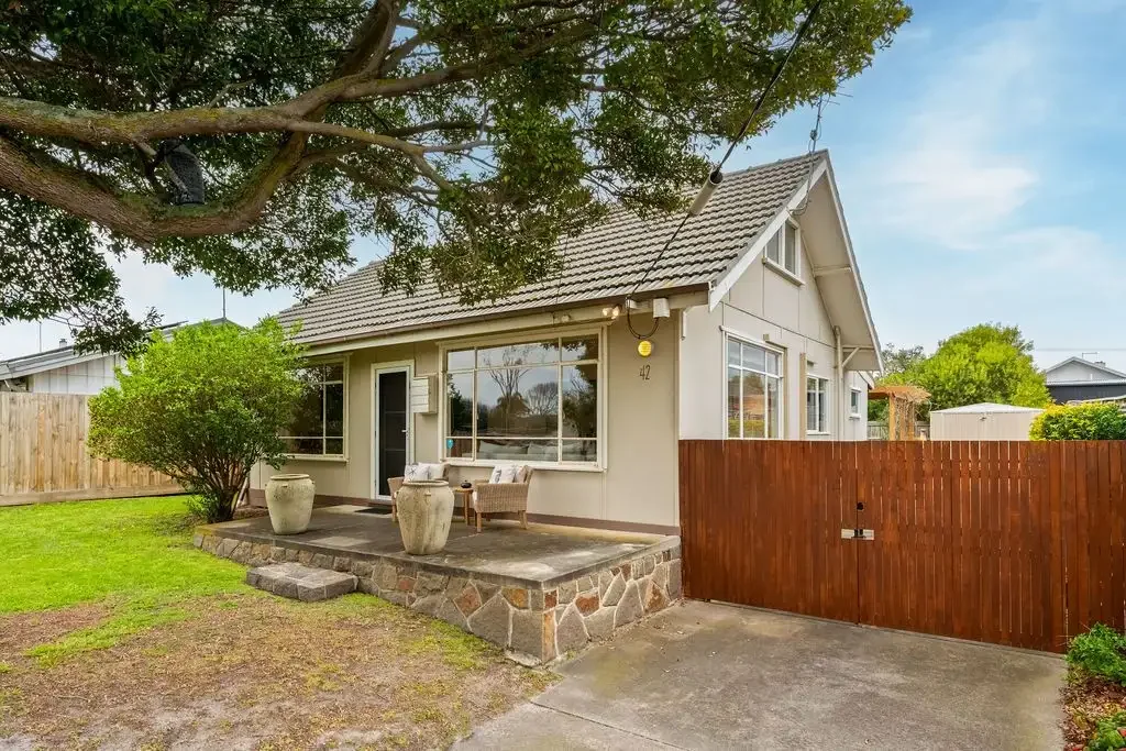 42 Spray Street, Rosebud, VIC 3939