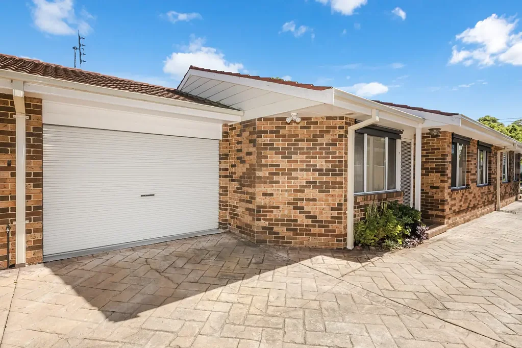 2/10 Wallaby Street, Blackwall, NSW 2256