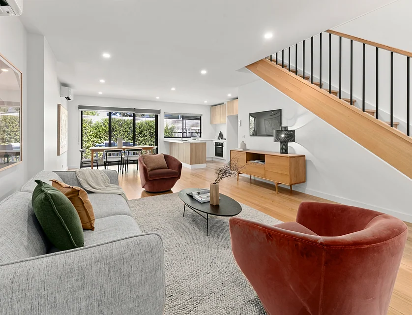4/28 Law Street, Heidelberg Heights, North Melbourne, 2房, 2浴, Townhouse