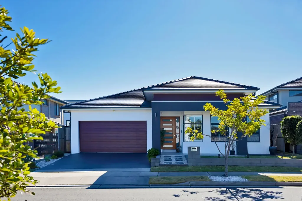 50 Shale Hill Drive, Glenmore Park, NSW 2745