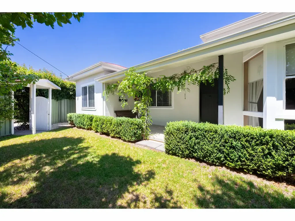 104 Creek Street, Jindera, NSW 2642