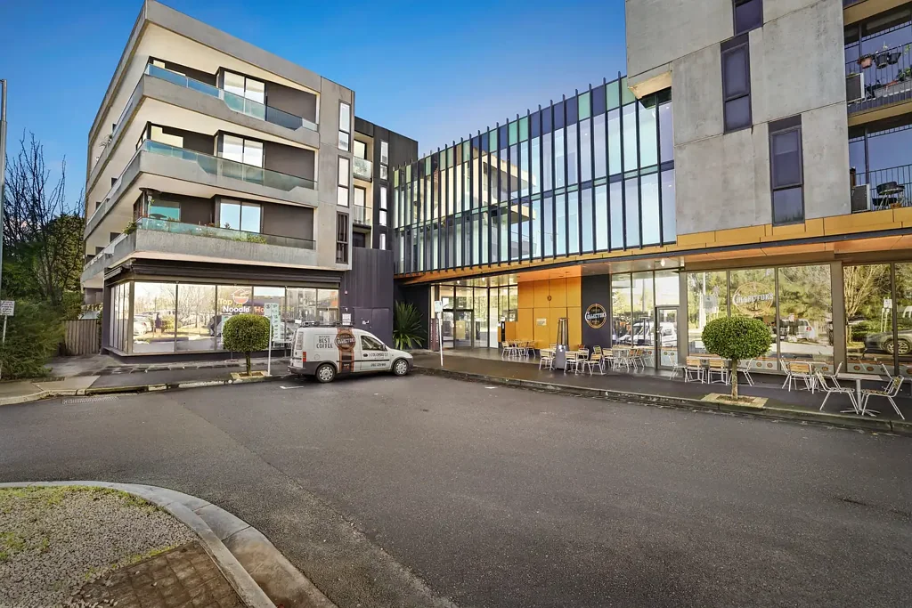 Modern Apartment Living in the Heart of Mitcham