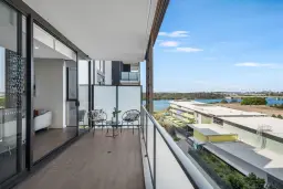 649/1D Burroway Road, Wentworth Point