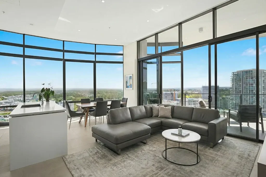 Norwest 3chambre Soaring 19th-Floor Penthouse