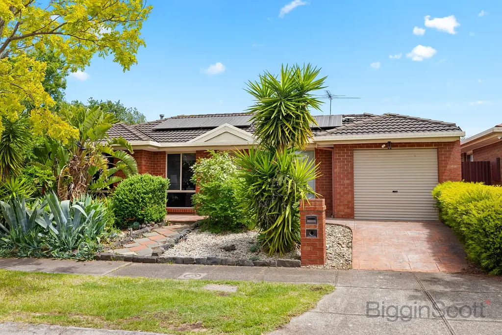 7 Freeman Avenue, Burnside, VIC 3023