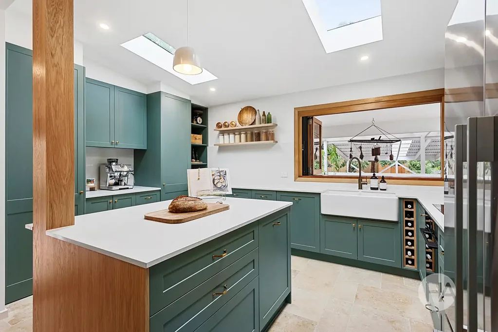 Balnarring 3 Bedroom Graceful Modern Living Amidst Stunning Gardens
