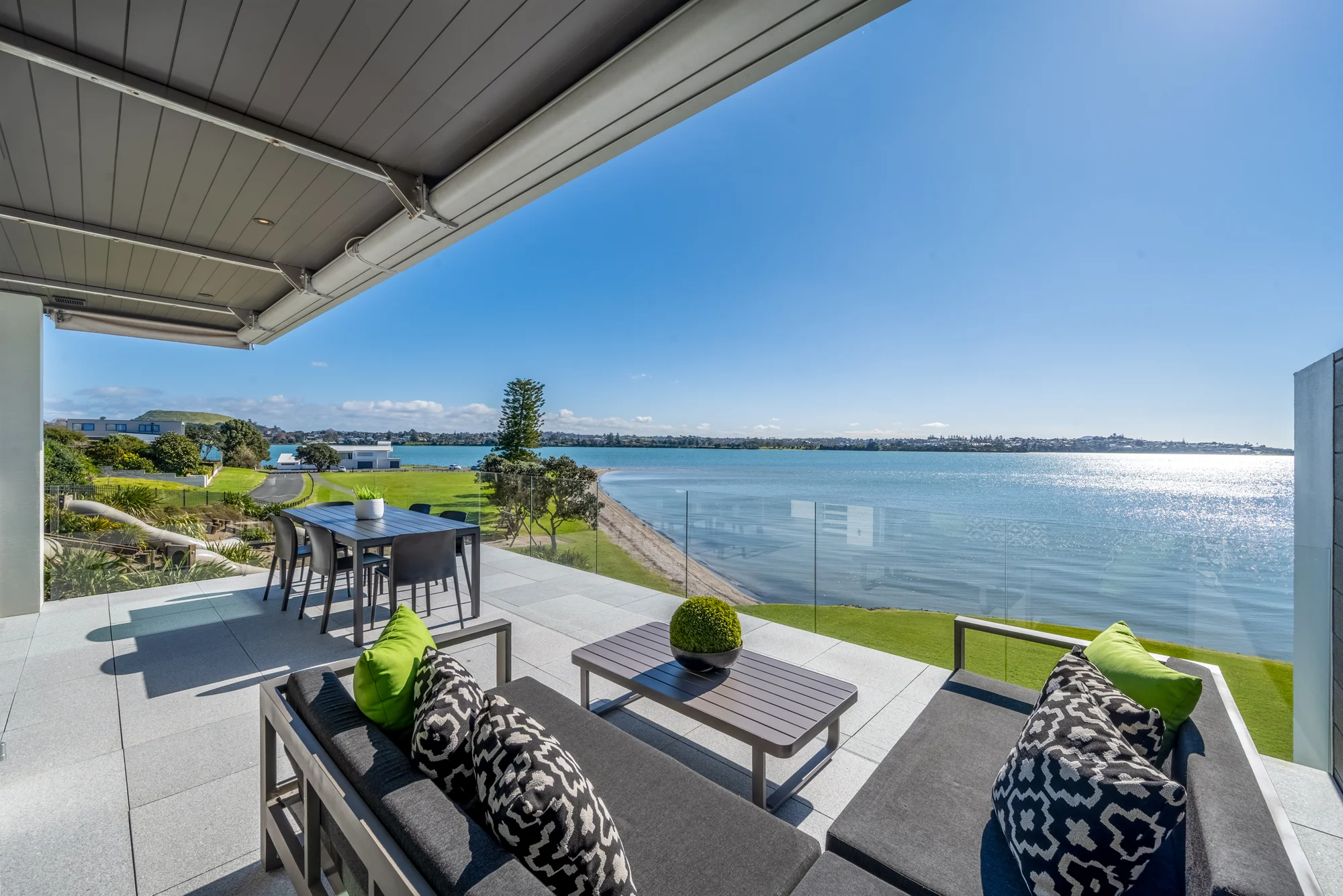 Farm Cove 3ਬੈੱਡਰੂਮ Front-Row Waterfront Living