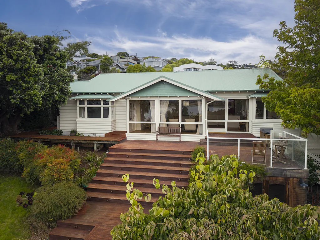 21 St Andrews Hill Road, Mount Pleasant, Christchurch, Canterbury