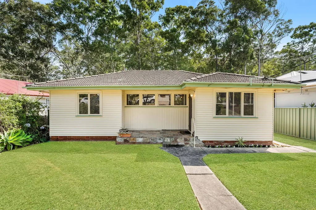 20 Lomani Street, Busby, NSW 2168