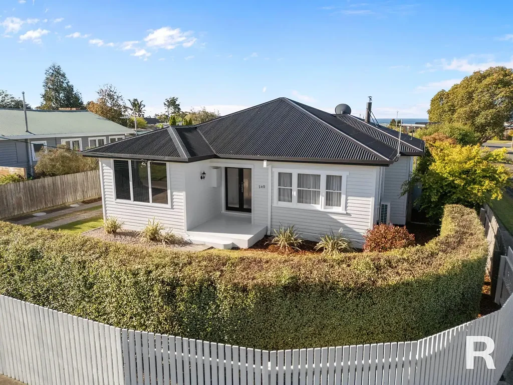 240 Steele Street, Devonport, TAS 7310