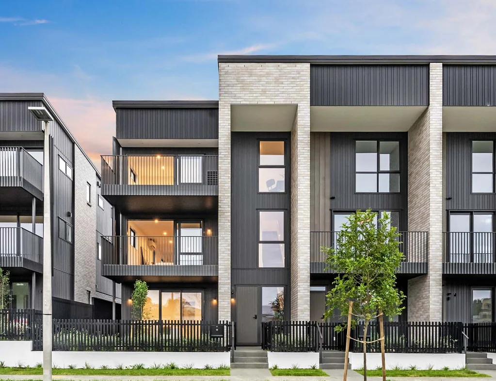Three Kings 4कमरा Elevate your lifestyle in a vibrant central haven
