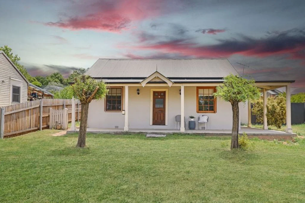 225 Peel Street, Bathurst, NSW 2795