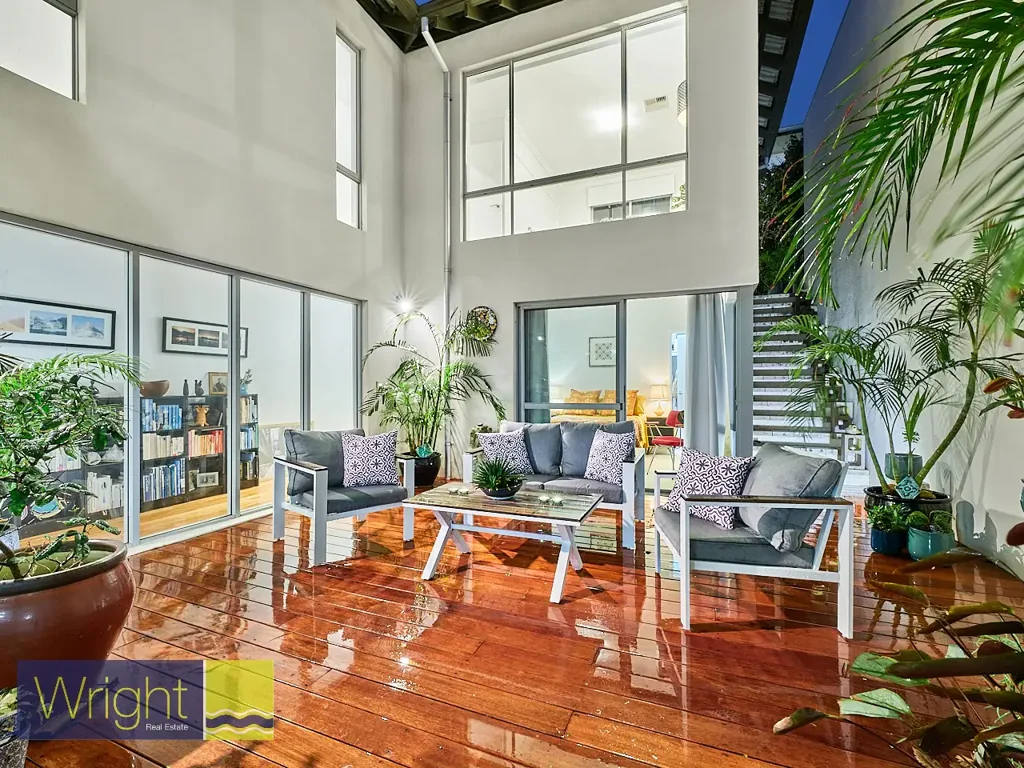 13B Nautilus Crescent, Scarborough, WA 6019