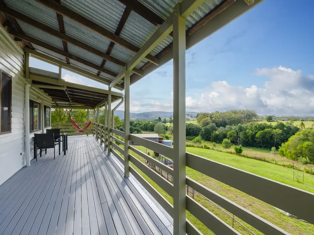 Armstrong Creek 5ห้องนอน 'Roseland' - A Timeless Country Retreat with Dual Living & Endless Possibilities