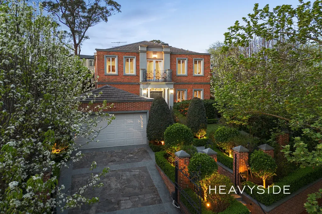 Camberwell 4ਬੈੱਡਰੂਮ Lucky 88 | Modern Family Home | Parkland Views