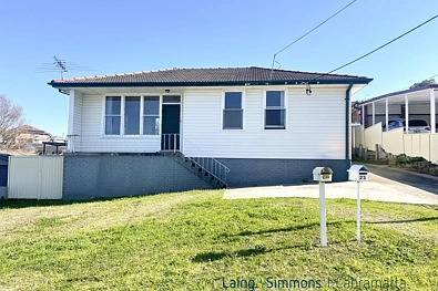 23 Dobell Street, Mount Pritchard, NSW 2170, 3房, 1浴, House