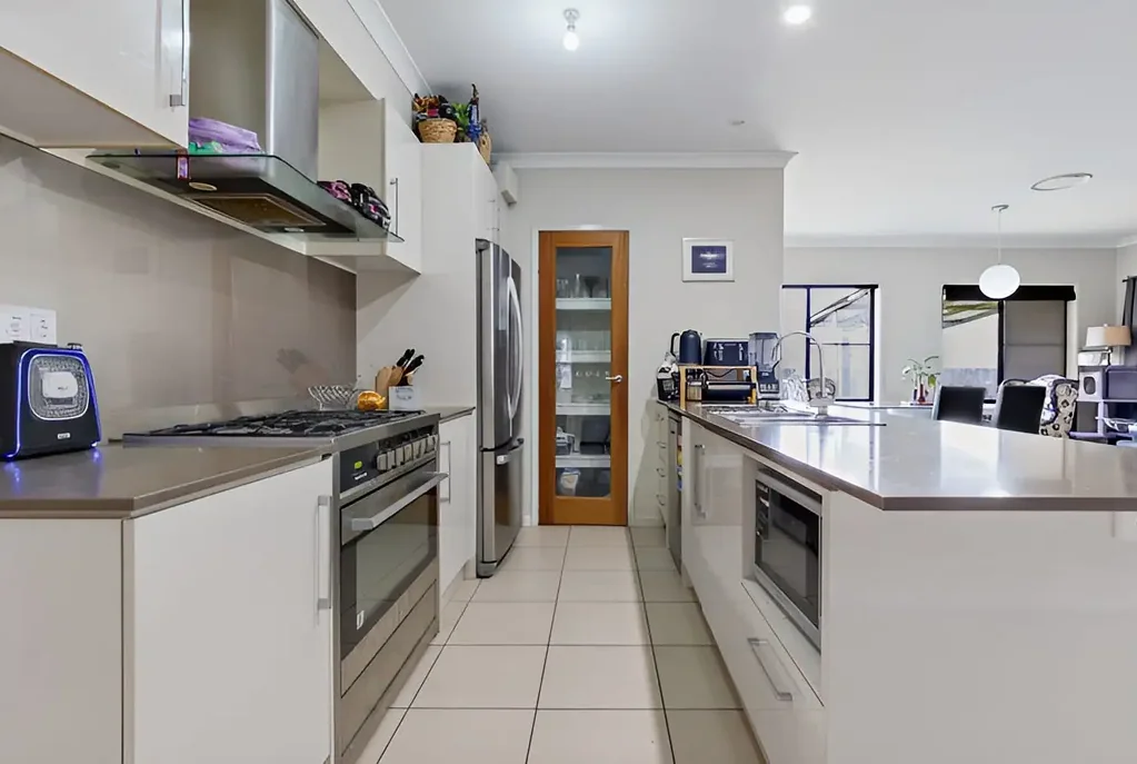 24 Ridgecrest Drive, Flagstone, QLD 4280