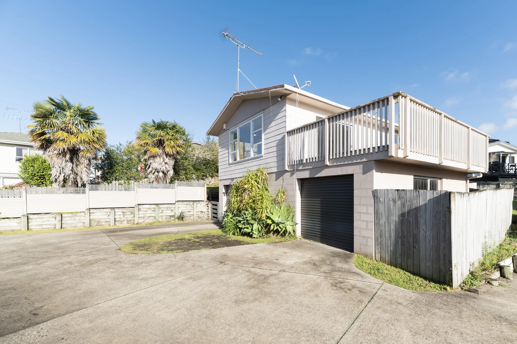 Lynfield 3房 永久产权家庭住宅!潜力巨大,环境静谧,邻近购物中心/高速枢纽! Freehold Family Living with Exceptional Potential