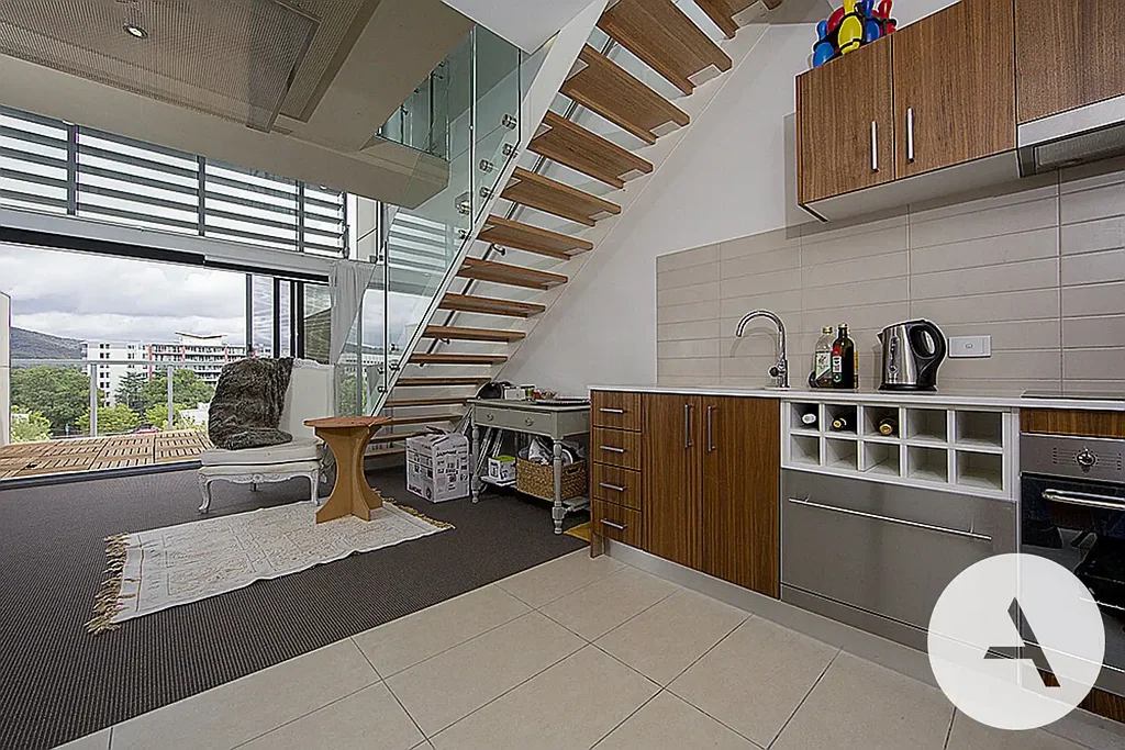 Loft Style Apartment in the Heart of Braddon