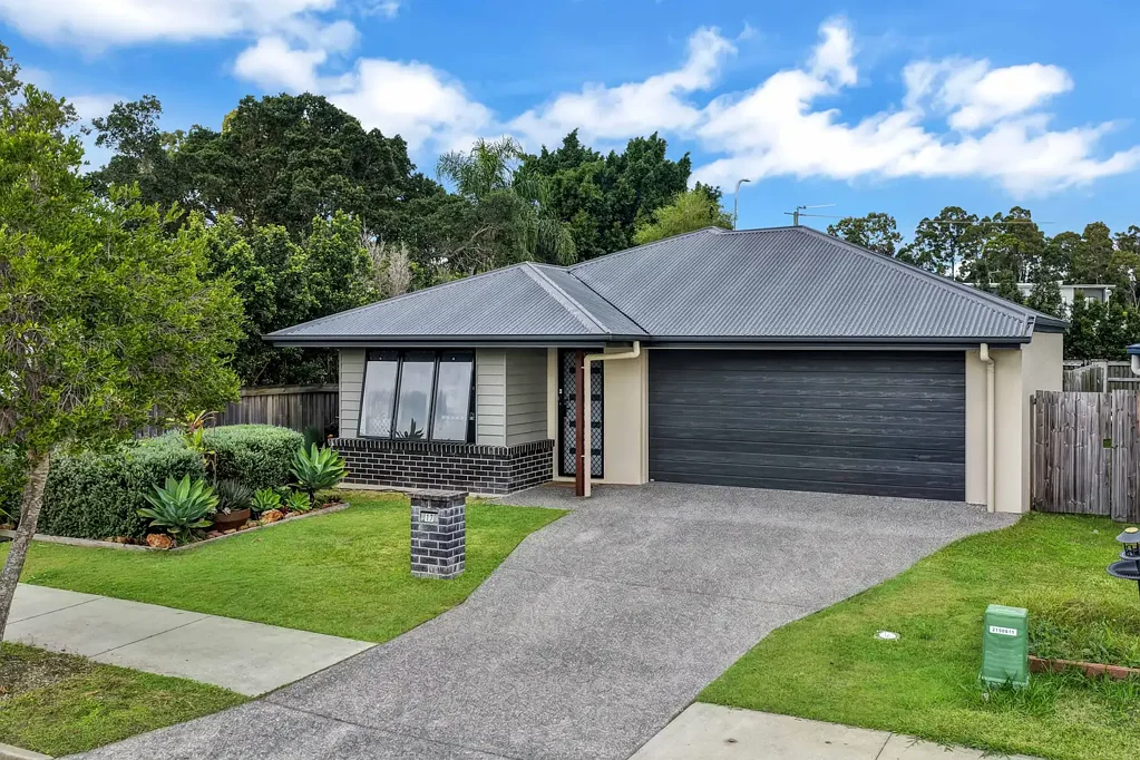 Pimpama 4房  Opportunity Knocks in the Heart of Pimpama!!