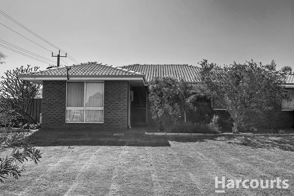 1A Scrivener Place, Halls Head, WA 6210