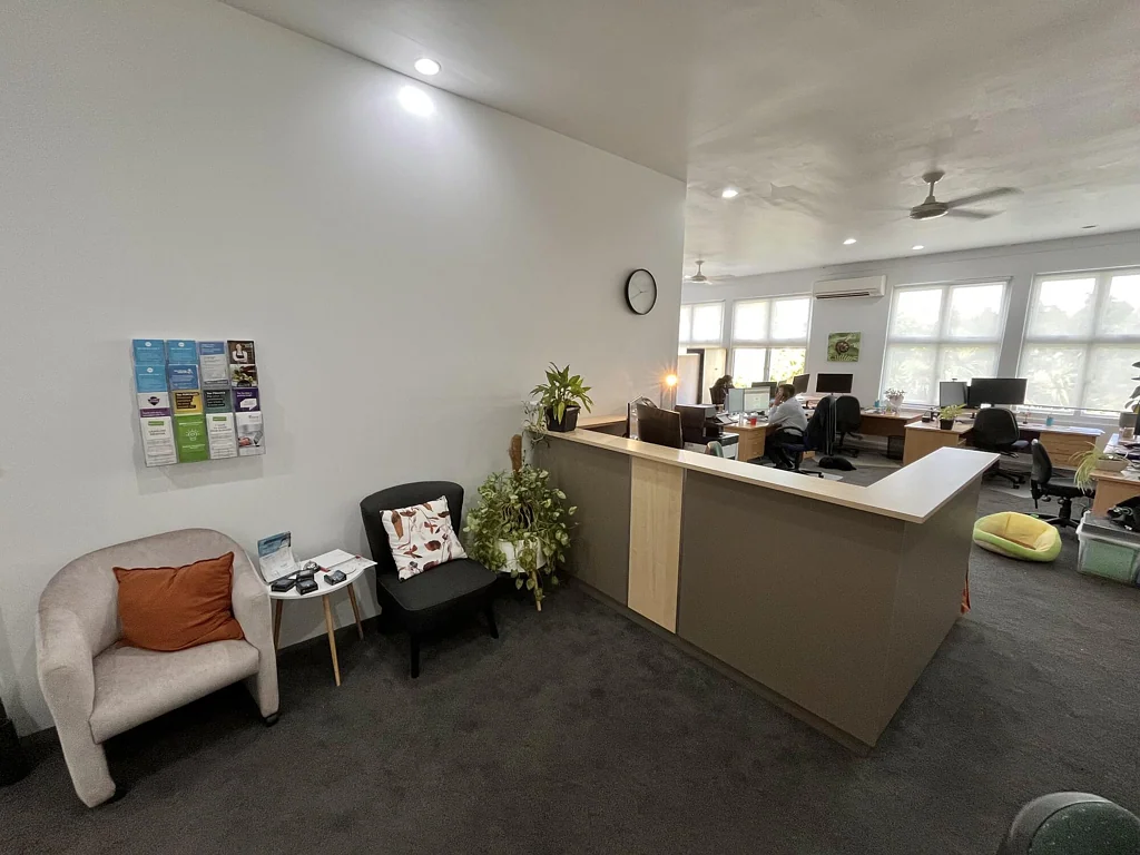 Grey Lynn Light & Bright – Functional Office On Surrey