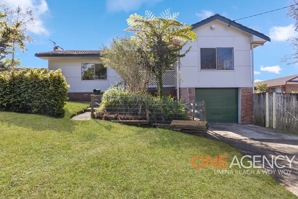 Family home with garage !