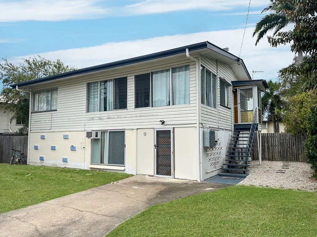 9 Brampton Avenue, Cranbrook, QLD 4814