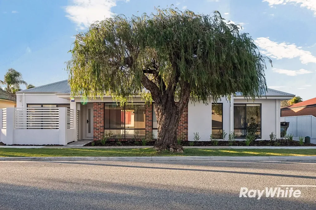 Bassendean 3कमरा Brand New Executive Homes - Prime Bassendean Train Station Locality
