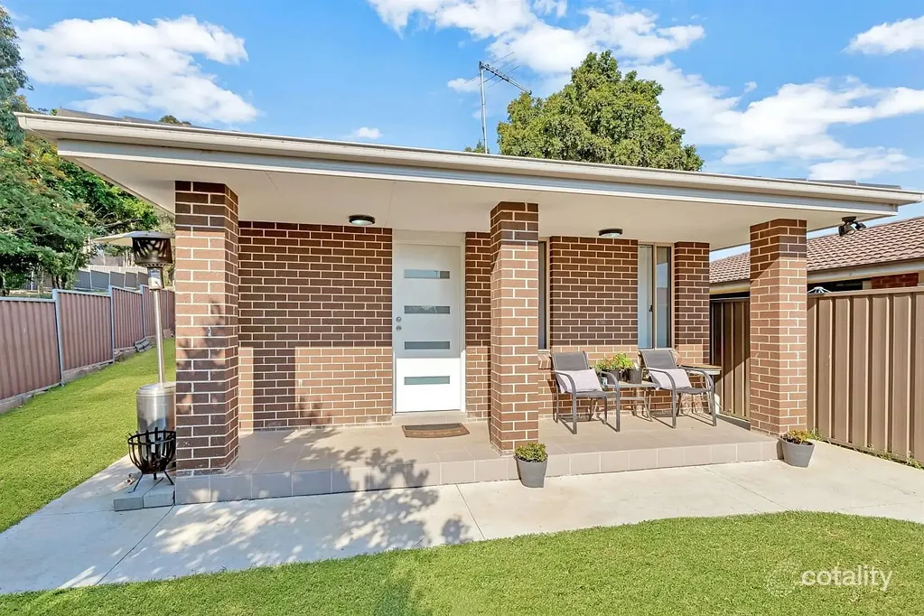 PREMIUM GRANNY FLAT!! BEST LOCATION!! NEAR NEW!!
