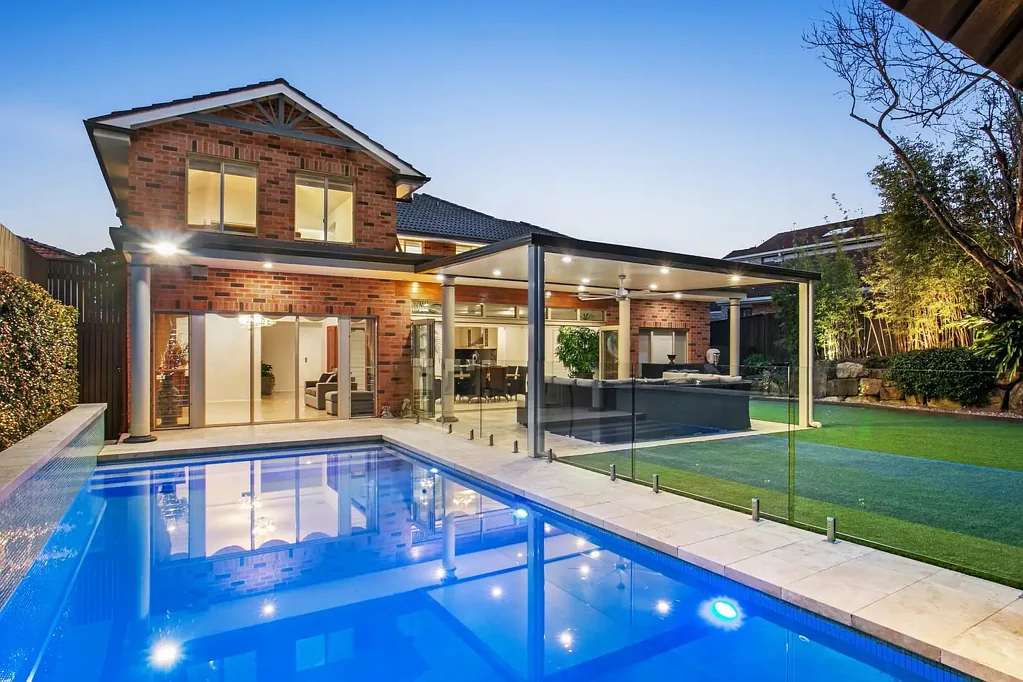 30 Gindurra Avenue, Castle Hill, NSW 2154