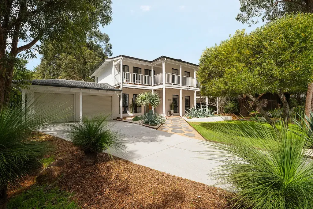 13 Peoples Avenue, Gooseberry Hill, WA 6076