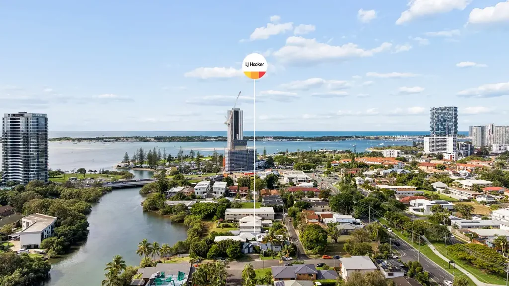 Southport 3房  North-Facing Waterfront Opportunity in the Heart of Chirn Park