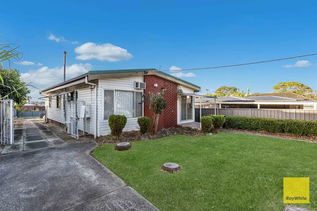 NEAT & TIDY 3-BEDROOM HOME | $650 PER WEEK