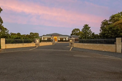 Address Withheld, Maida Vale, WA 6057, 5 Bedrooms, 4 Bathrooms, House