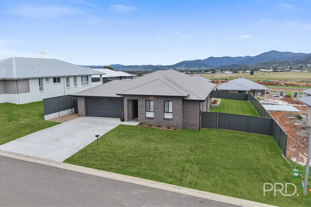Moore Creek 4 Slaapkamer Luxury Living with Great Views