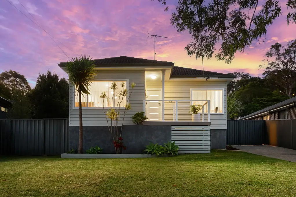 129 Novara Crescent, Jannali, NSW 2226