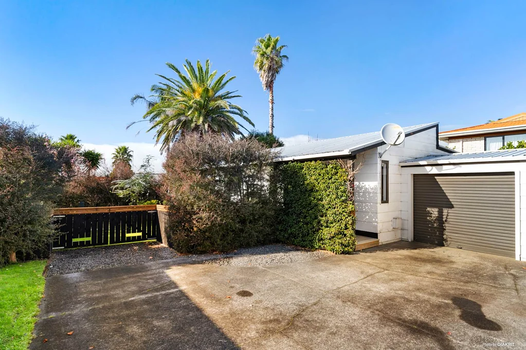 Waiuku 2房  Renovated 2-Bedroom Unit in a Prime Location