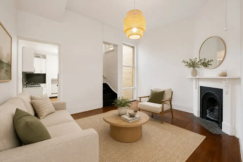 GORGEOUS FOUR BEDROOM TERRACE