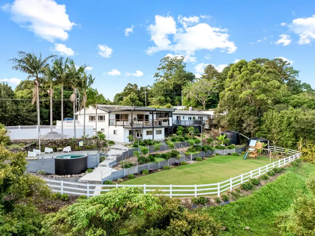 Montville 7 Bedroom Monty's House - A Rare Hinterland Sanctuary Offering Exceptional Opportunities.