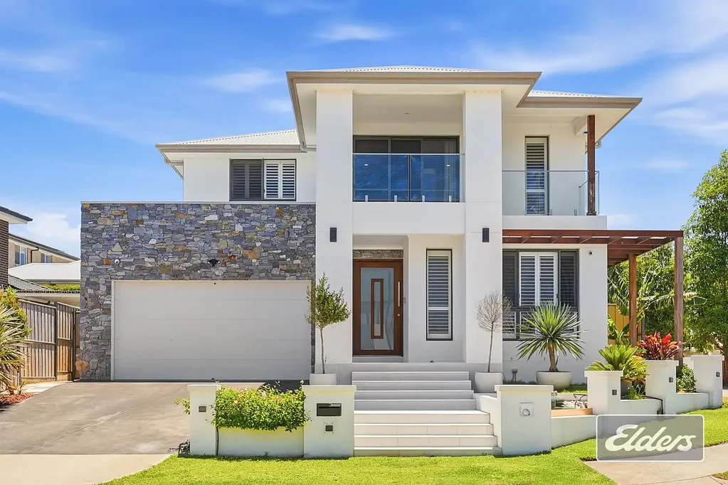 Luxurious 5-Bedroom Family Home in The Gables- Lawns Included!!